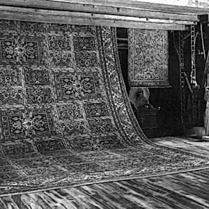 1930s Rug Cleaning